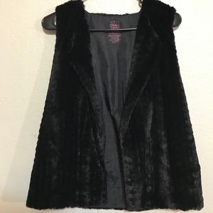 Pho Fur Vest
